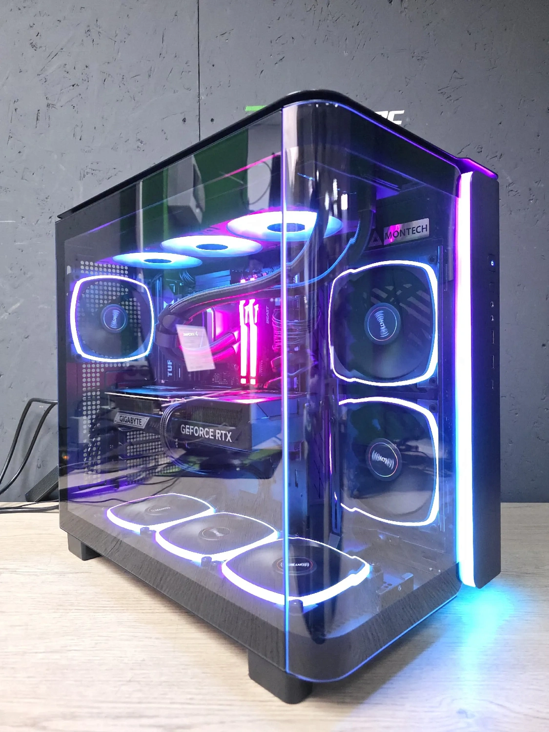 Игровой компьютер CUSTOM 9 PRO [ RTX 5080 16 ГБ | Core Ultra 9 285K | 128 ГБ | 4 ТБ SSD ]
