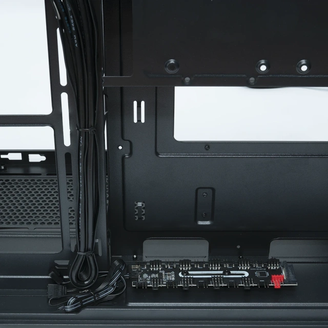 Компьютерный корпус XASTRA QW500M 6ARGB-C10-UC Black (QW500M-6FM12A-C10-UC) купить! 