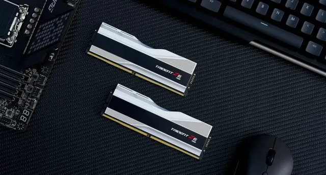 Оперативная память DDR5 32 Gb 6400 MHz G.Skill TRIDENT Z5 RGB (F5-6400J3239G16GX2-TZ5RS) купить! 