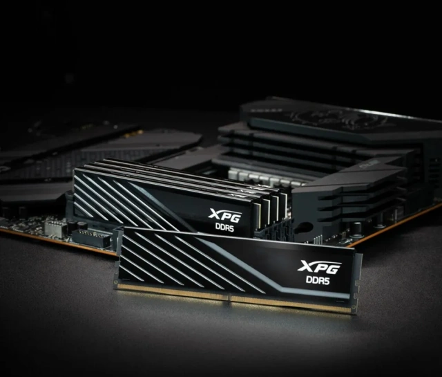 Оперативная память 32 Gb 5600 MHz ADATA XPG LANCER Blade Black (AX5U5600C4616G-DTLABBK) купить! 