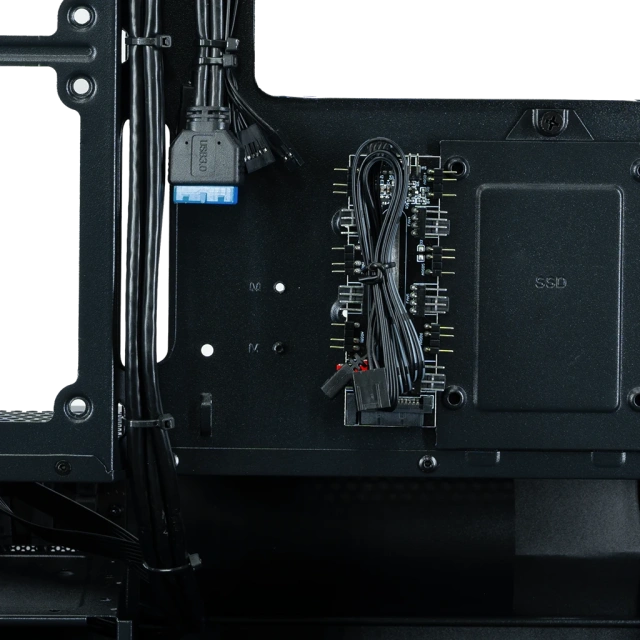 Компьютерный корпус XASTRA Q400M 3ARGB-C6-UC ARGB Black (Q400M-3FM12A-C6-UC) купить! 