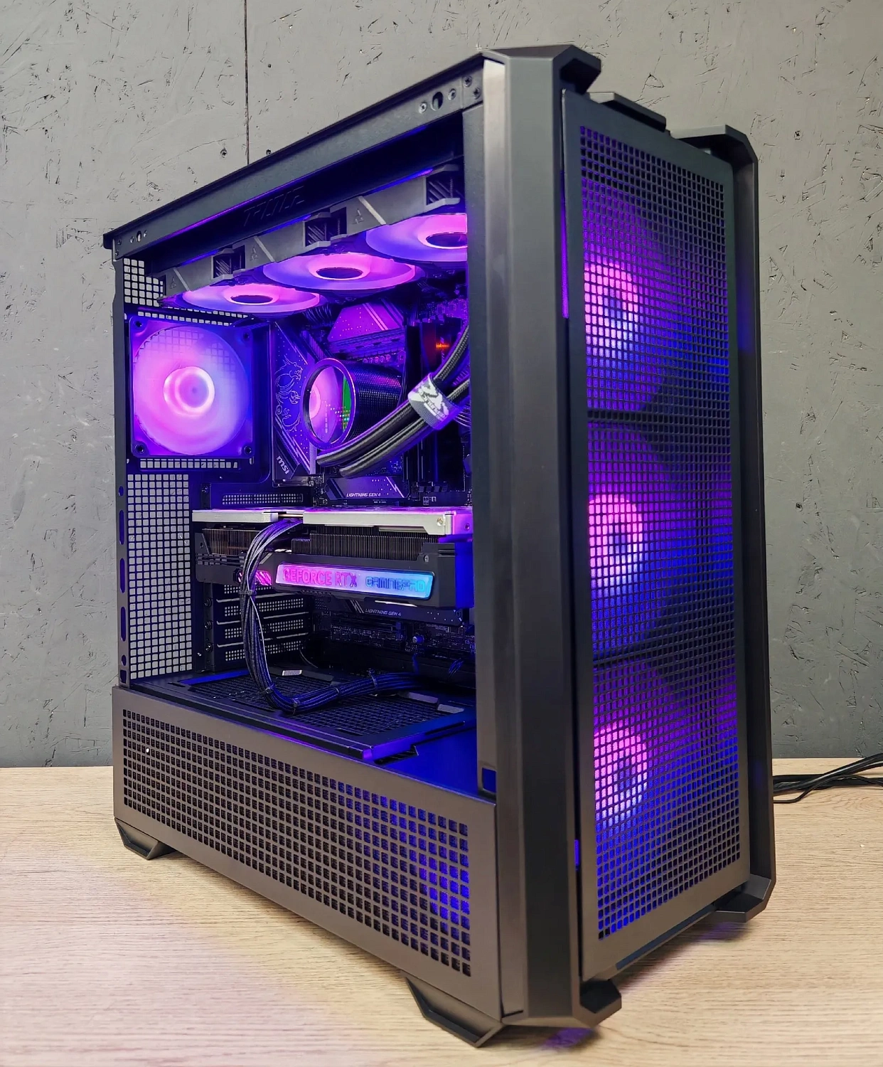Игровой компьютер 989688 (Ryzen 7 7800X3D 4,2 ГГц/AMD B850/32 ГБ DDR5 6 ГГц/2048 ГБ SSD/RTX 5080 16 ГБ/Wi-Fi/1000W/MSI MAG FORGE 320R AirFlow TG ARGB)