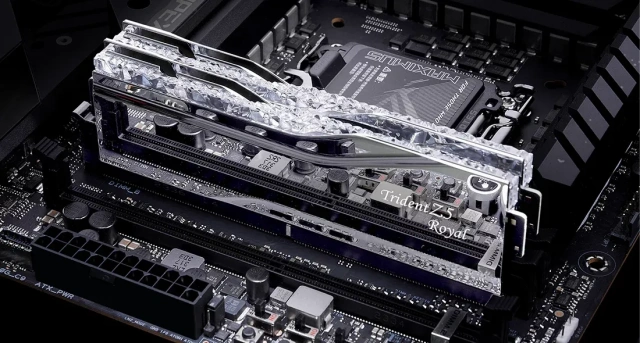 Оперативная память DDR5 64 Gb 6400 MHz G.Skill TRIDENT Z5 Royal White (F5-6400J3239G32GX2-TR5S) купить! 