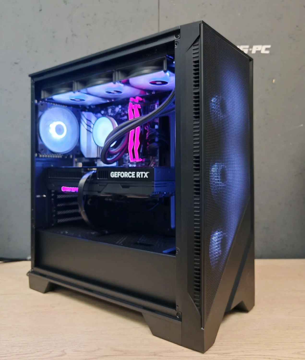 Игровой компьютер 990037 (Core i9-12900KF 3.2 ГГц/Intel Z790/32 ГБ DDR5 6 ГГц/1024 ГБ SSD/RTX 5070 12 ГБ/Wi-Fi/850W/Geometric Future Model 5 ARGB Black Gray)