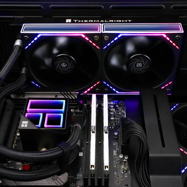 Система водяного охлаждения Thermalright Frozen Infinity 240 ARGB White (TRFI240W) купить! 