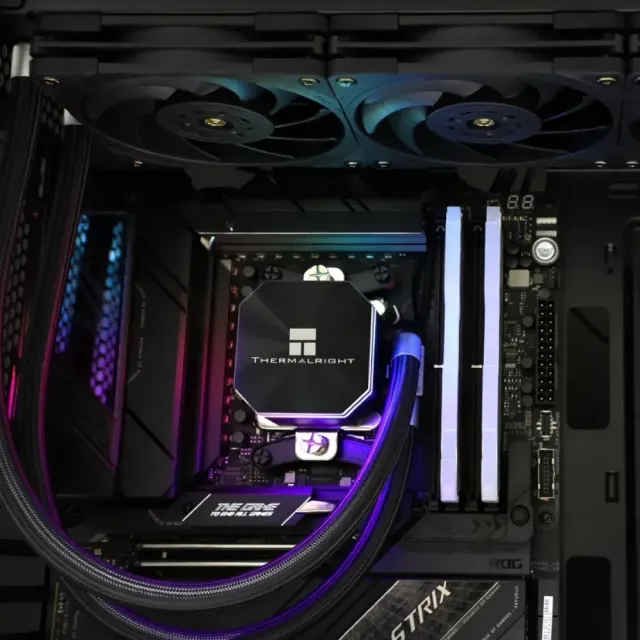 Система водяного охлаждения Thermalright Frozen Edge 360 Black (TRFE360B) купить! 