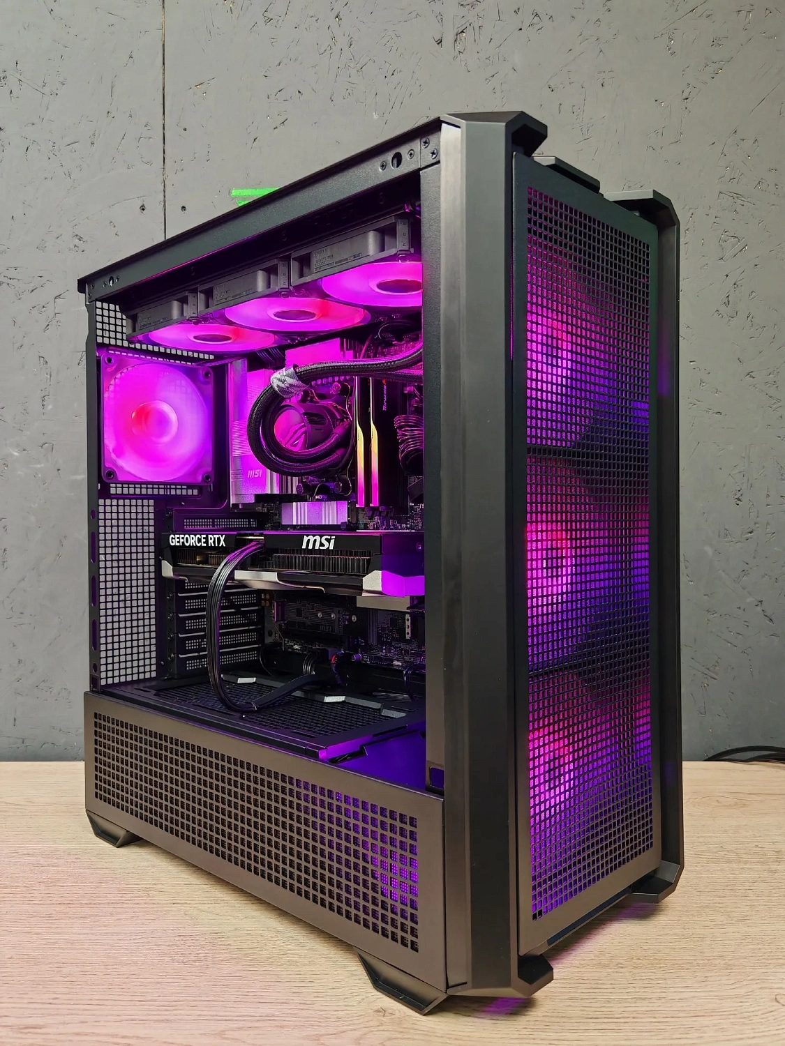 Игровой компьютер 989718 (Ryzen 7 9800X3D 4,7 ГГц/AMD B850/32 ГБ DDR5 6 ГГц/1024 ГБ SSD/RTX 5080 16 ГБ/Wi-Fi/1000W/MSI MAG FORGE 320R AirFlow TG ARGB)