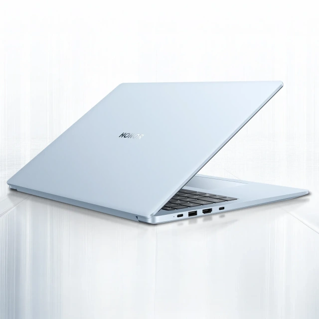 Ноутбук HONOR MagicBook X14 Plus 2025 (Core 5 220H/14"/2880x1800/32Gb/1Тб/Win 11 Home) 5301ALXY Светло-голубой. - фото