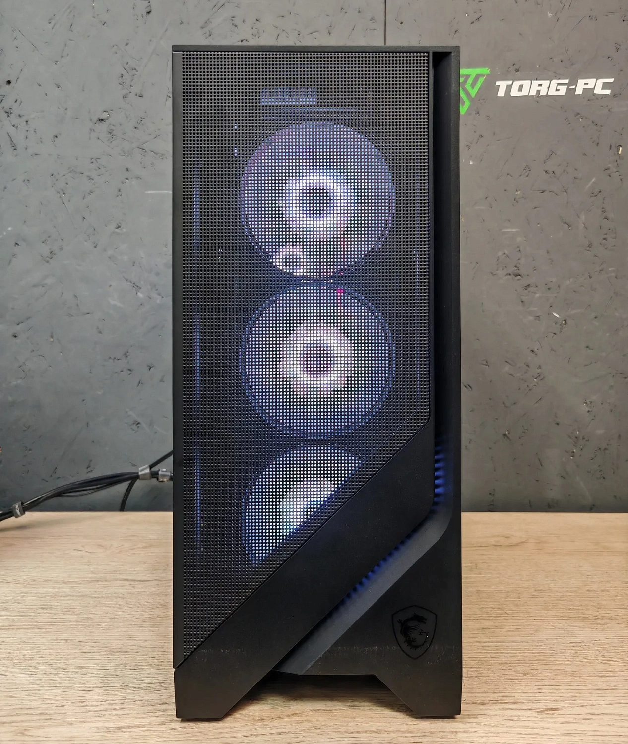 Игровой компьютер 989527 (Ryzen 5 9600X 3,9 ГГц/AMD B650/32 ГБ DDR5 6 ГГц/1024 ГБ SSD/RTX 5070 12 ГБ/Wi-Fi/800W/MSI MAG FORGE 320R AirFlow TG ARGB)