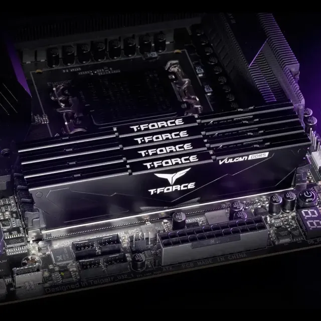 Оперативная память DDR5 32 Gb 6000 MHz Team Group T-FORCE VULCAN Black (FLBD532G6000HC38ADC01) купить! 