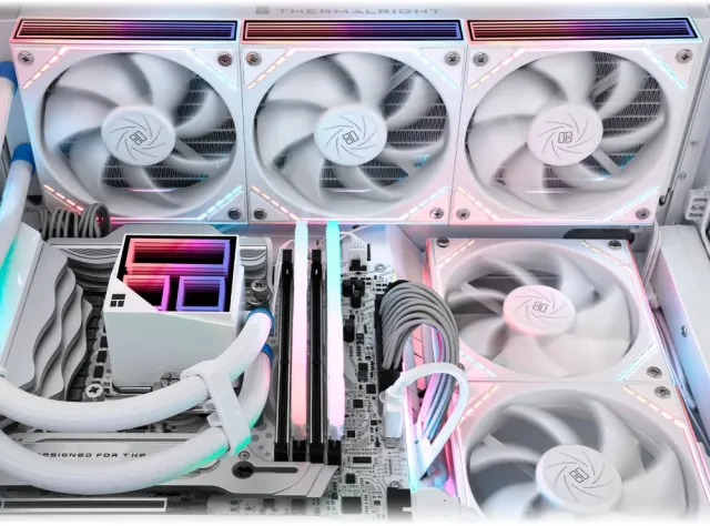 Система водяного охлаждения Thermalright Frozen Infinity 360 ARGB White (TRFI360AW) купить! 
