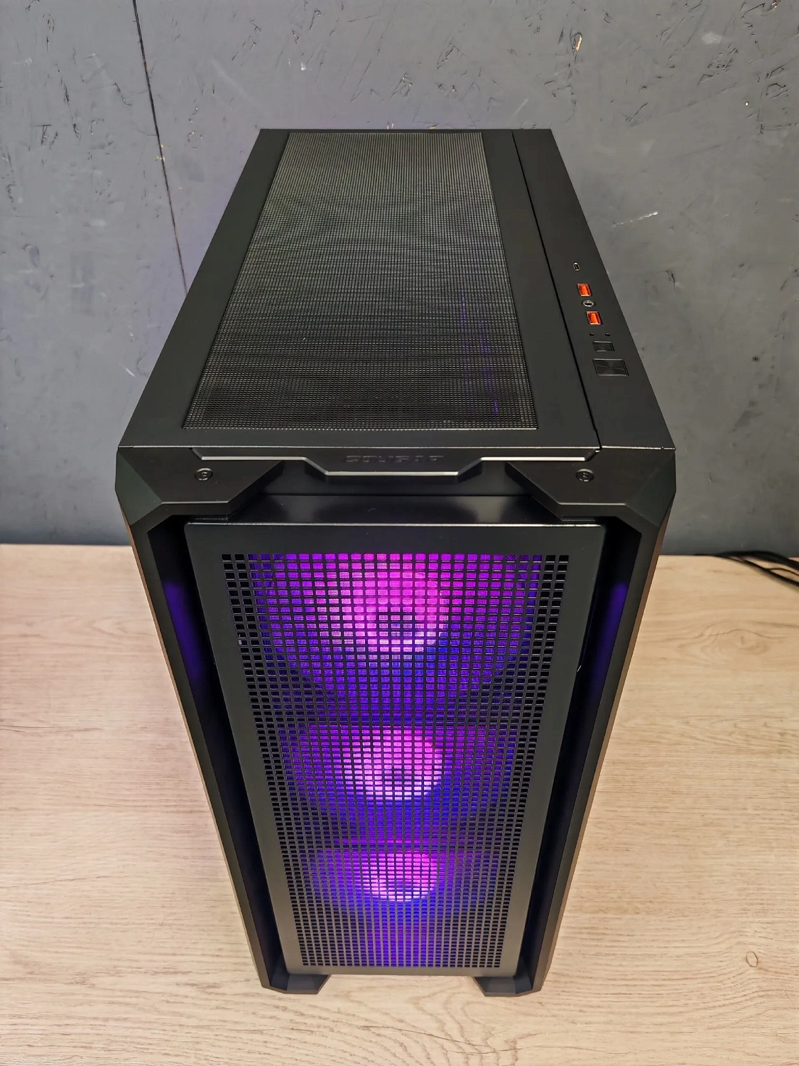 Игровой компьютер 989682 (Ryzen 7 7800X3D 4,2 ГГц/AMD B850/32 ГБ DDR5 6 ГГц/1024 ГБ SSD/RTX 5080 16 ГБ/Wi-Fi/1000W/MSI MAG FORGE 320R AirFlow TG ARGB)