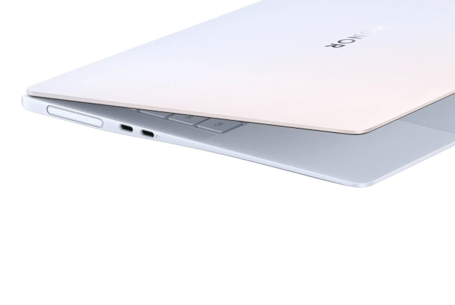 Ноутбук HONOR MagicBook Art 14 2025 (Core Ultra 7 255H/14.6"/3K/OLED/32Gb/4Tb SSD/Win 11 H) 5301APSW White - фото