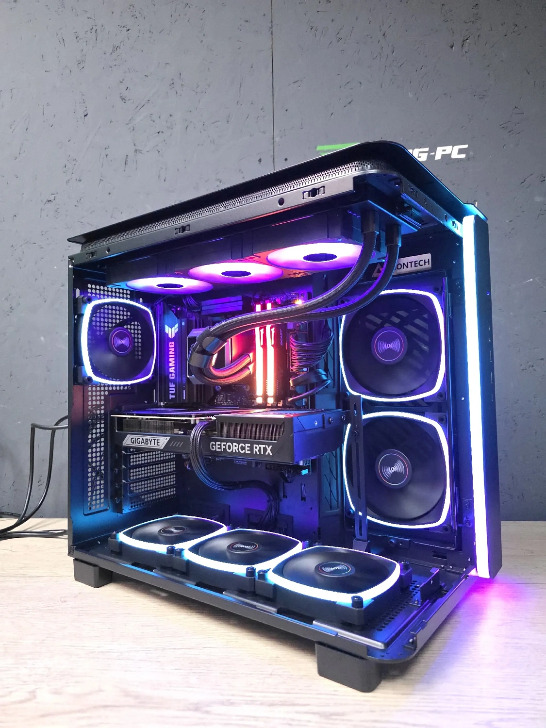 Игровой компьютер 992942 (Ryzen 7 7700X 4.5 ГГц/AMD X870/32 ГБ DDR5 6.0 ГГц/1024 ГБ SSD/RTX 5060 Ti 16 ГБ/Wi-Fi/850W/Cougar FV270 RGB Черный)