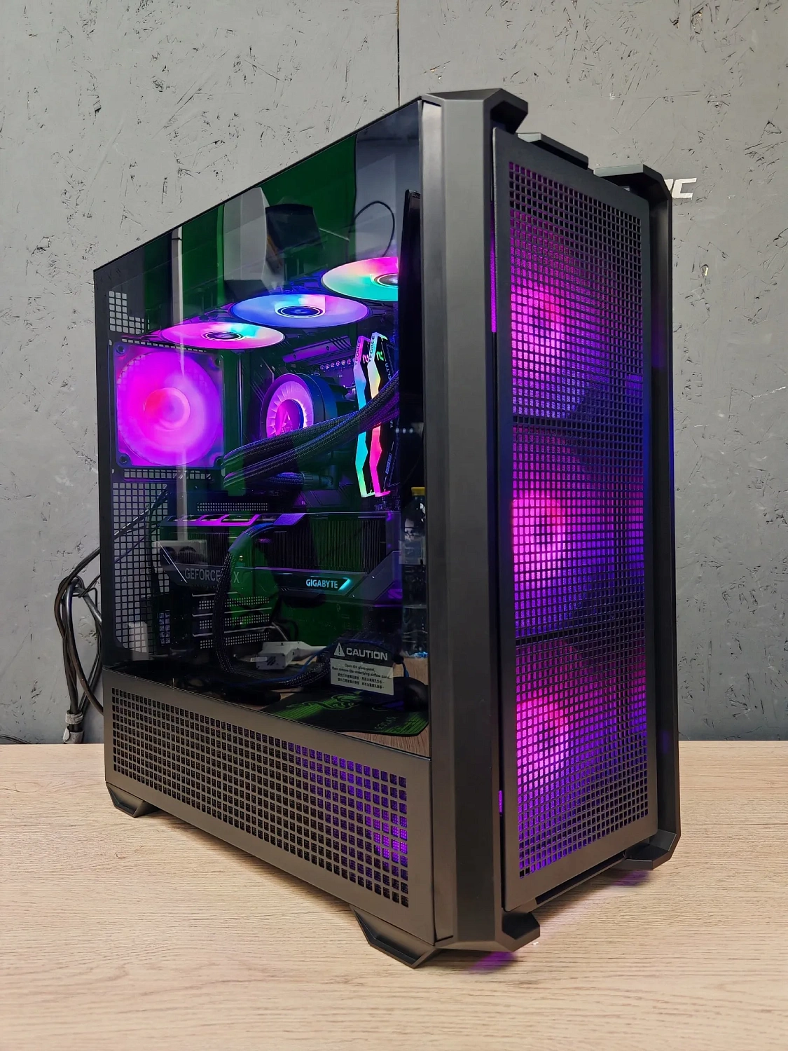 Игровой компьютер 989750 (Ryzen 7 7800X3D 4,2 ГГц/AMD B850/32 ГБ DDR5 6 ГГц/2048 ГБ SSD/RTX 5090 32 ГБ/Wi-Fi/1200W/MSI MAG FORGE 320R AirFlow TG ARGB)