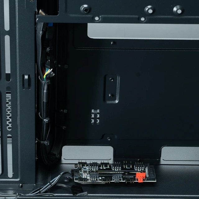 Компьютерный корпус XASTRA QW500 7ARGB-FC-C6-UC Black (QW500-2FA36A-1FC12-C6-UC) купить! 