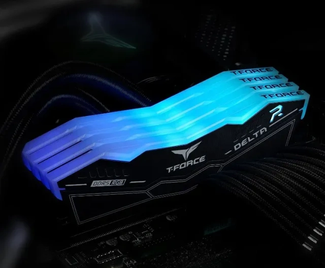 Оперативная память 64 Gb 6000 MHz Team Group T-Force Delta RGB (FF3D564G6000HC38JDC01) купить! 