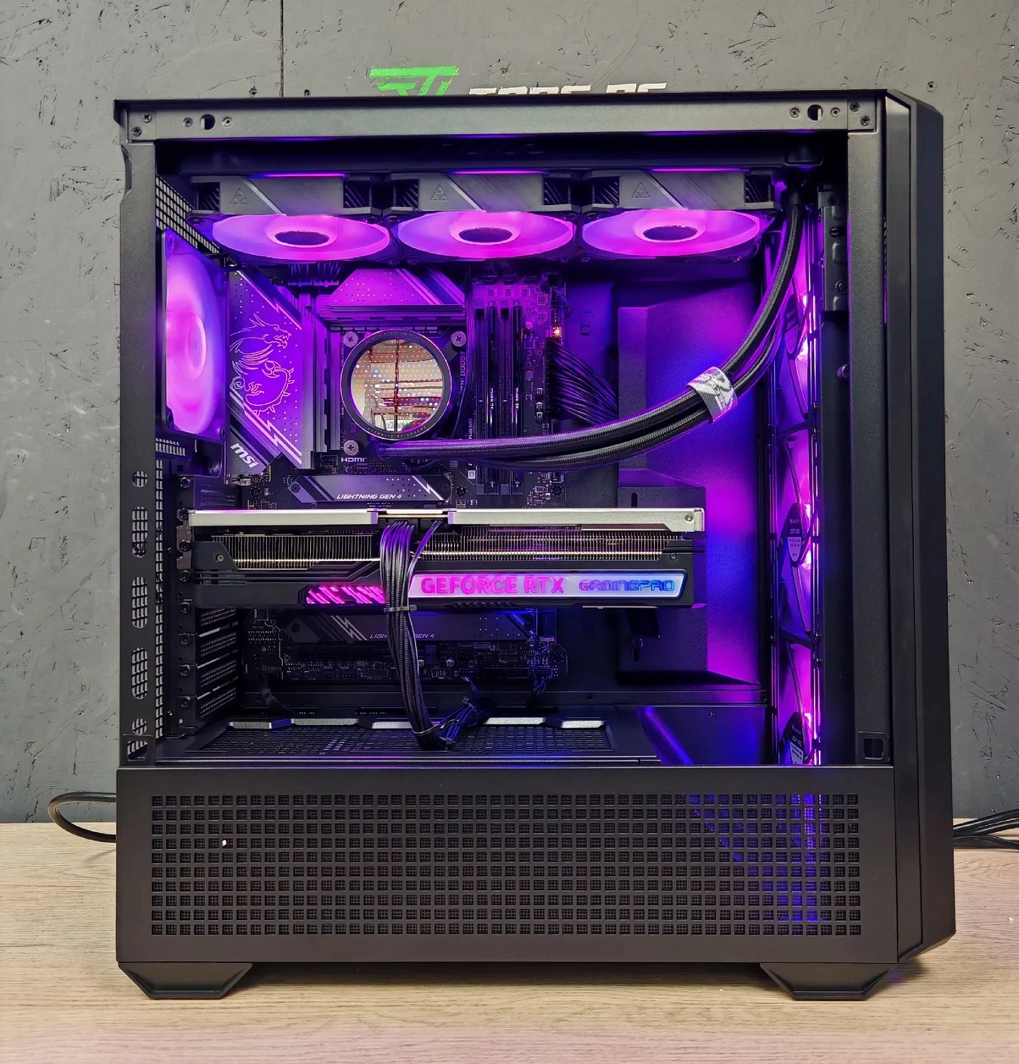 Игровой компьютер 989750 (Ryzen 7 7800X3D 4,2 ГГц/AMD B850/32 ГБ DDR5 6 ГГц/2048 ГБ SSD/RTX 5090 32 ГБ/Wi-Fi/1200W/MSI MAG FORGE 320R AirFlow TG ARGB)