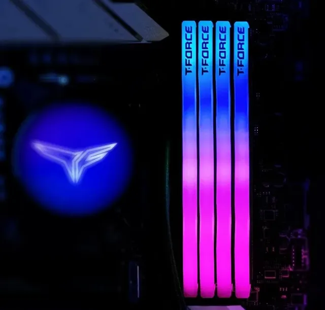 Оперативная память DDR5 64 ГБ 6000 МГц Team Group T-FORCE DELTA RGB Black (FF3D564G6000HC38ADC01) модулей 2 шт. купить! 