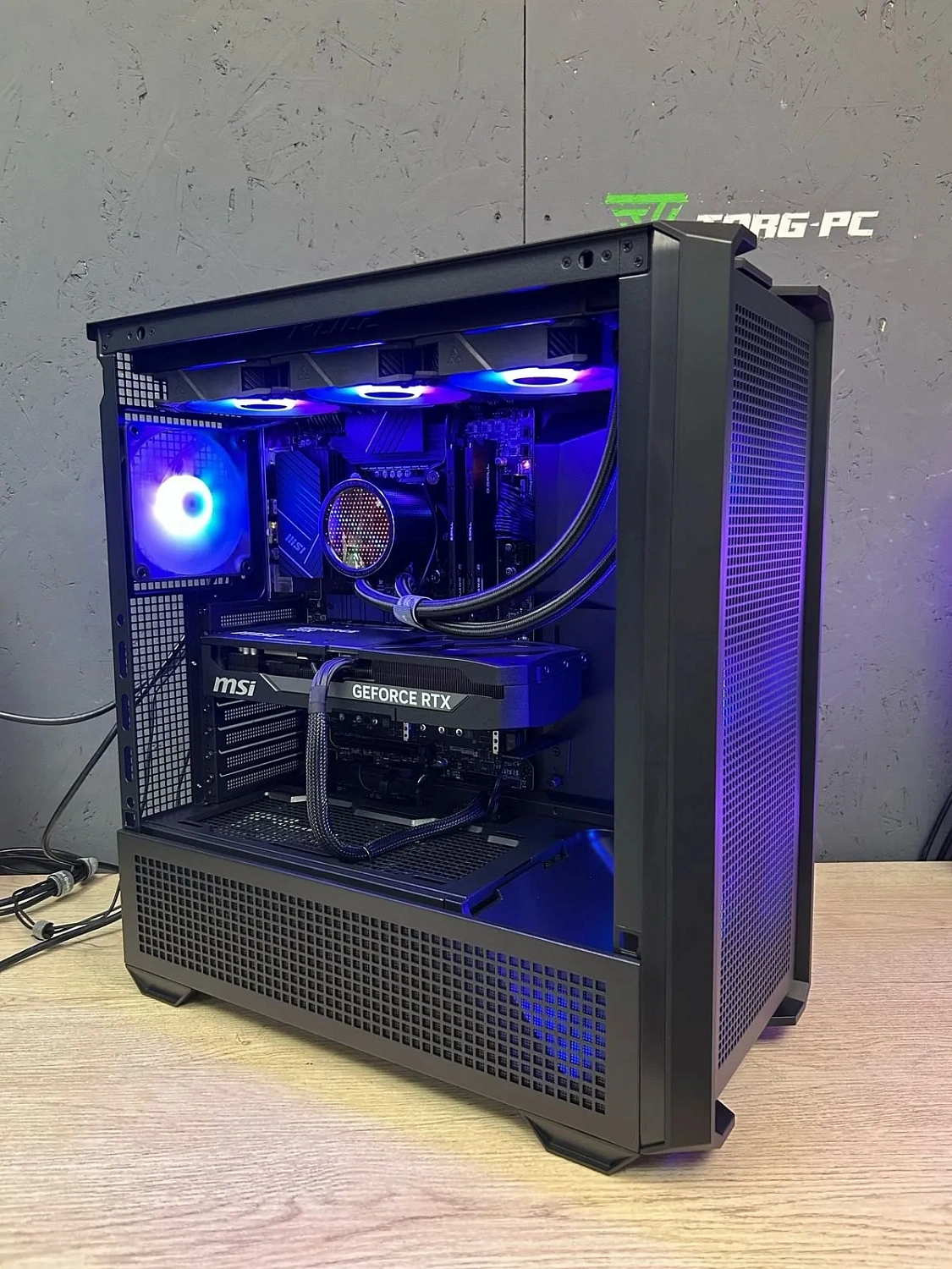 Игровой компьютер 989702 (Ryzen 9 9900X3D 4,4 ГГц/AMD B850/32 ГБ DDR5 6 ГГц/1024 ГБ SSD/RTX 5070 12 ГБ/Wi-Fi/1000W/MSI MAG FORGE 320R AirFlow TG ARGB)