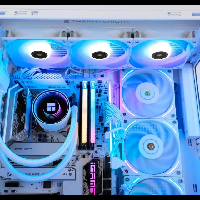 Система водяного охлаждения Thermalright Frozen Notte 360 ARGB V2 White (TRFN360AWV2) купить! 